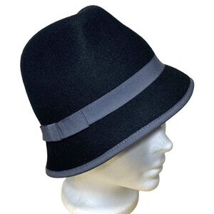 Attitude minimalist timeless black gray ribbon trim 100% wool fedora bucket hat